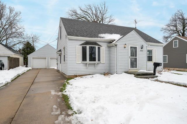 1717 W FRANKLIN STREET, Appleton, WI 54914