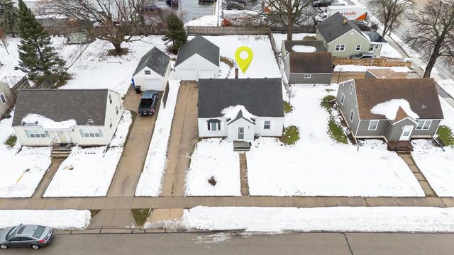 1717 W FRANKLIN STREET, Appleton, WI 54914