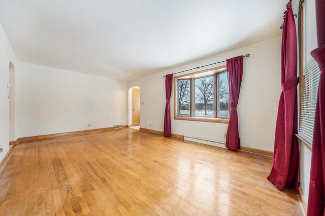 1717 W FRANKLIN STREET, Appleton, WI 54914