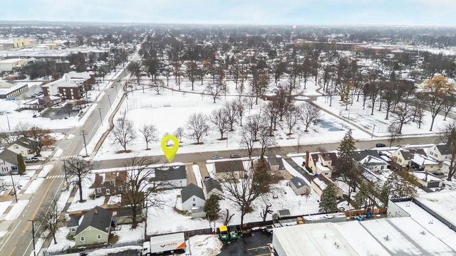 1717 W FRANKLIN STREET, Appleton, WI 54914