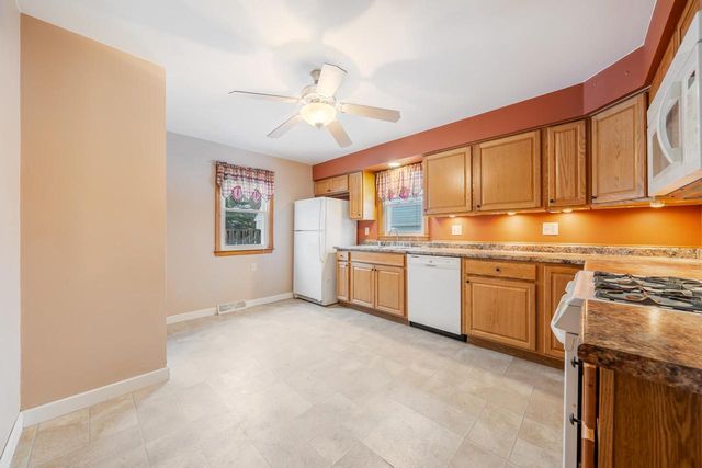 1717 W FRANKLIN STREET, Appleton, WI 54914