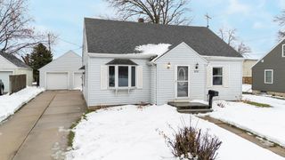 1717 W FRANKLIN STREET, Appleton, WI 54914