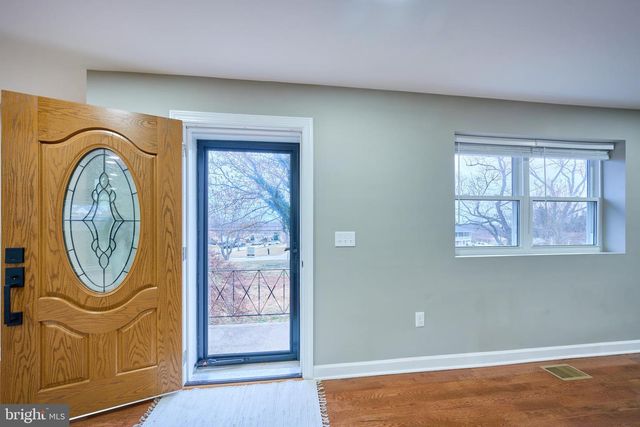 6420 BROOKE JANE, Clinton, MD 20735