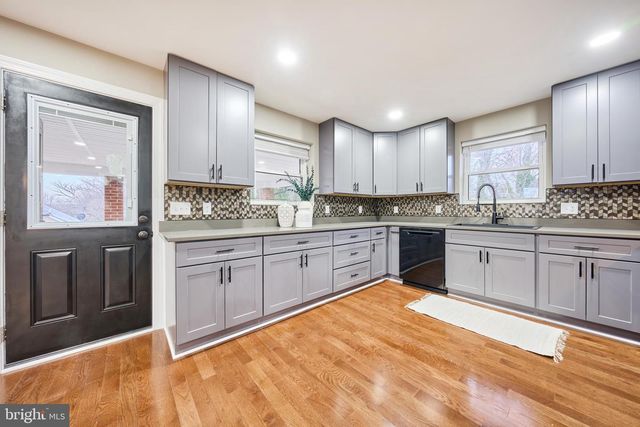 6420 BROOKE JANE, Clinton, MD 20735