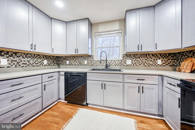 6420 BROOKE JANE, Clinton, MD 20735