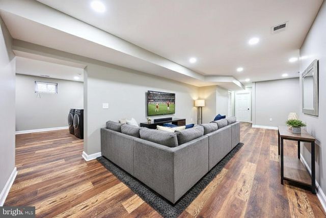 6420 BROOKE JANE, Clinton, MD 20735