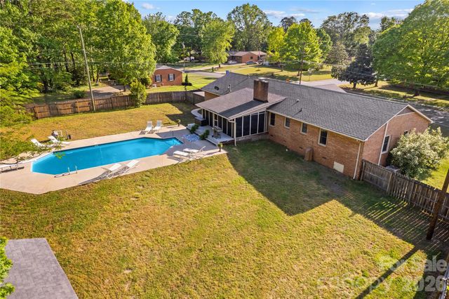 868 Fieldstone Road, Mooresville, NC 28115
