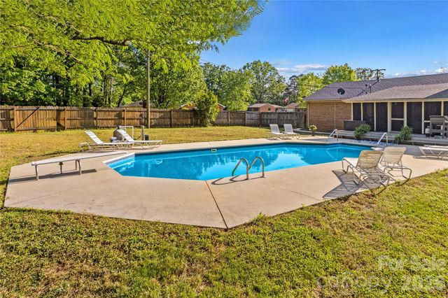 868 Fieldstone Road, Mooresville, NC 28115