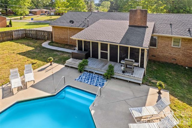 868 Fieldstone Road, Mooresville, NC 28115