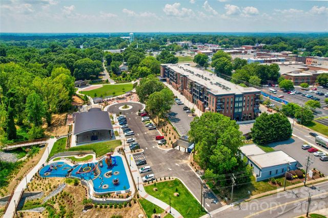 868 Fieldstone Road, Mooresville, NC 28115