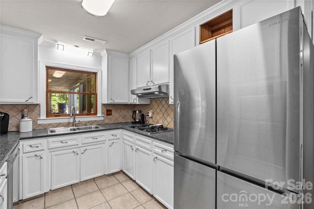 868 Fieldstone Road, Mooresville, NC 28115