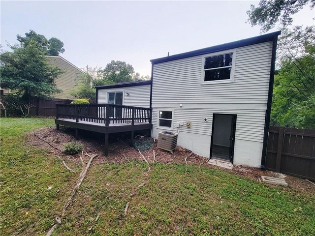 726 Lawndale Court, Norcross, GA 30093