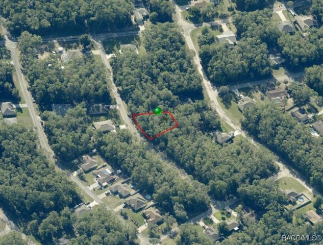 1926 W Rolling Place, Citrus Springs, FL 34434