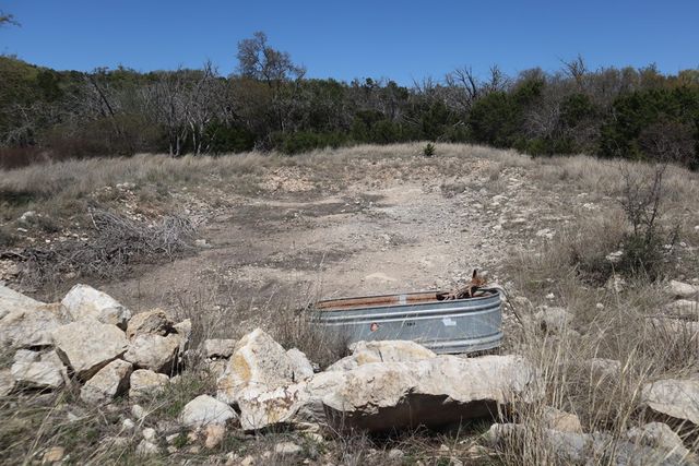 462 Schenk-Witkowski Rd, Rocksprings, TX 78880