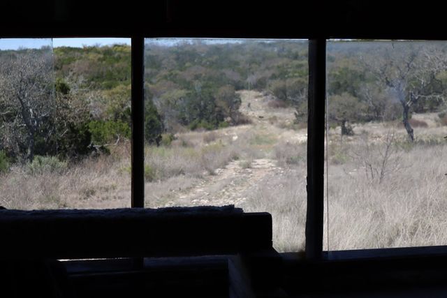 462 Schenk-Witkowski Rd, Rocksprings, TX 78880