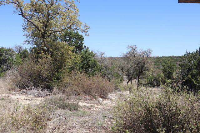 462 Schenk-Witkowski Rd, Rocksprings, TX 78880