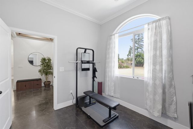 2308 S Minnewawa Avenue, Fresno, CA 93727
