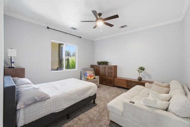 2308 S Minnewawa Avenue, Fresno, CA 93727