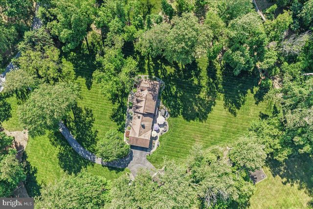 5 TOP OF THE OAKS, Chadds Ford, PA 19317