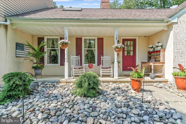 5 TOP OF THE OAKS, Chadds Ford, PA 19317