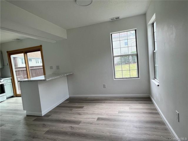 2110 Whispering Hills 197, Chester, NY 10918