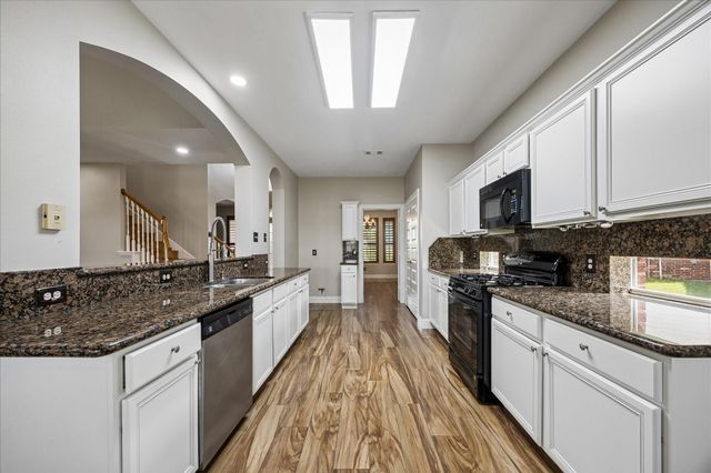 8422 W W Sienna Cove Lane Lane, Houston, TX 77083