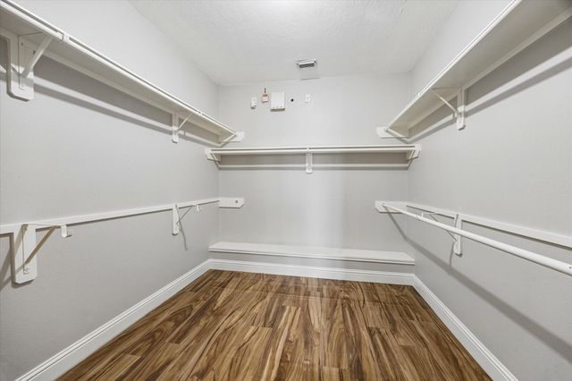 8422 W W Sienna Cove Lane Lane, Houston, TX 77083