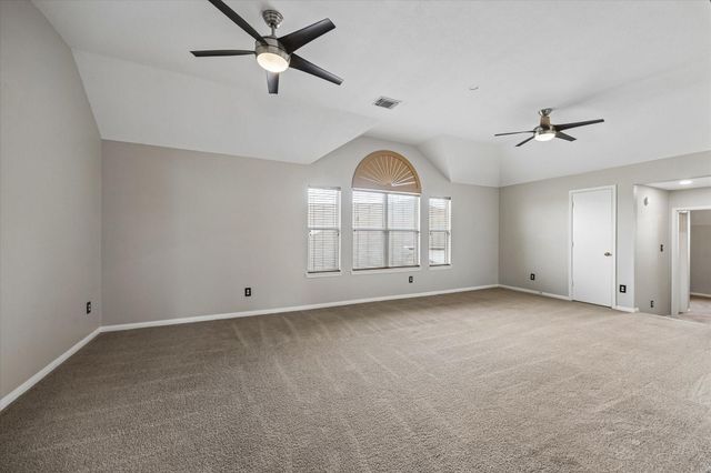 8422 W W Sienna Cove Lane Lane, Houston, TX 77083