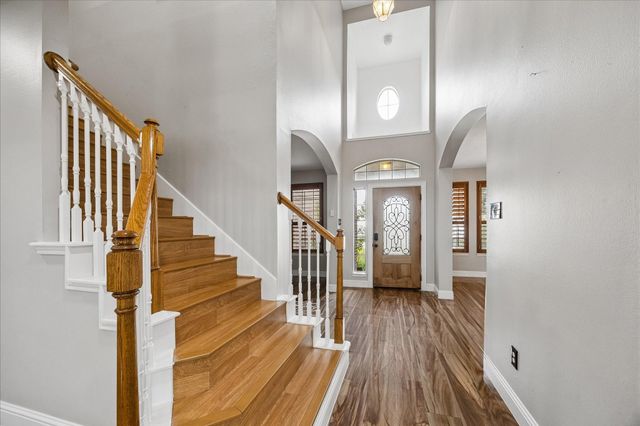 8422 W W Sienna Cove Lane Lane, Houston, TX 77083
