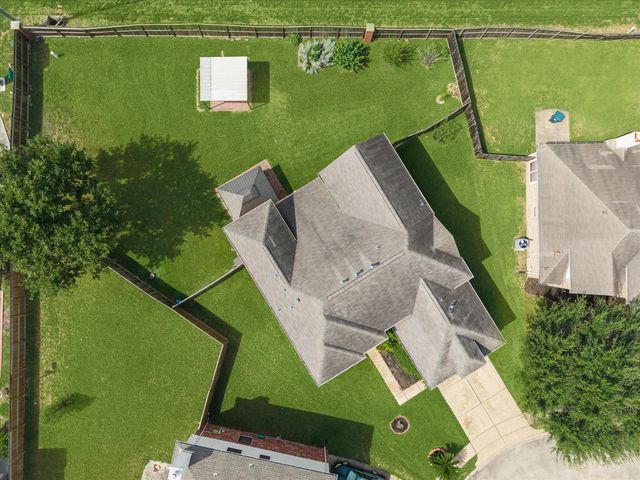 8422 W W Sienna Cove Lane Lane, Houston, TX 77083