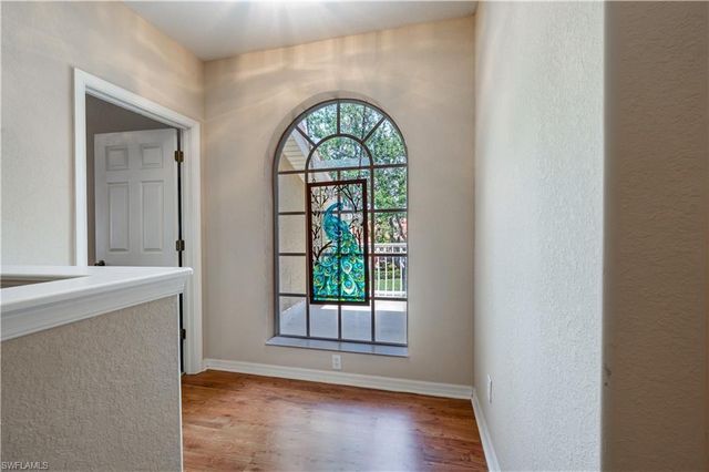 3911 Aurora CT, Naples, FL 34116