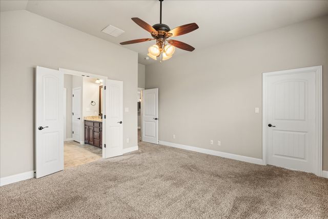 2038 Clive Drive, Granbury, TX 76048