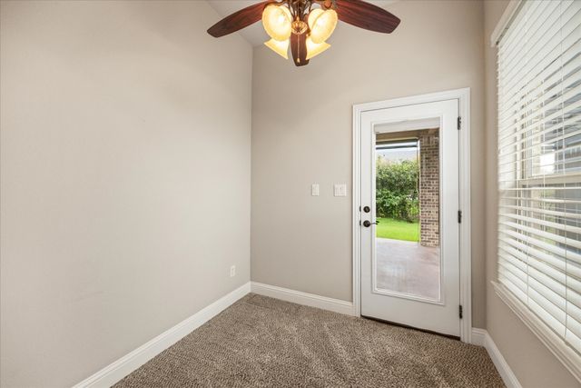 2038 Clive Drive, Granbury, TX 76048