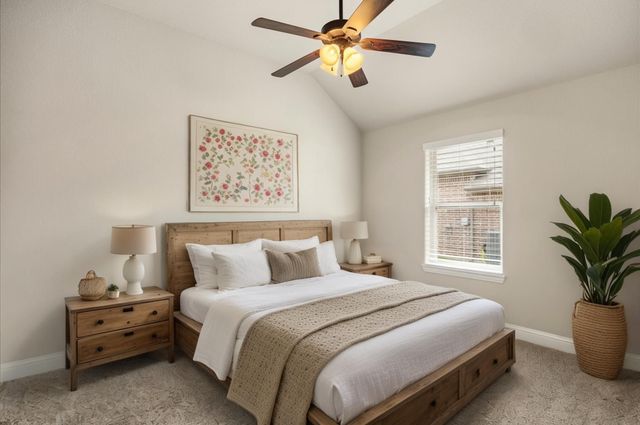 2038 Clive Drive, Granbury, TX 76048