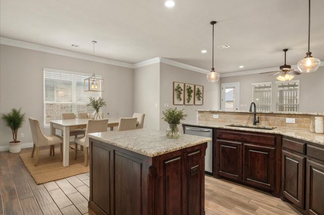 2038 Clive Drive, Granbury, TX 76048