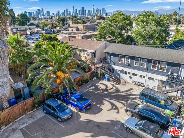 1325 E Adams Boulevard, Los Angeles, CA 90011