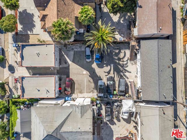 1325 E Adams Boulevard, Los Angeles, CA 90011