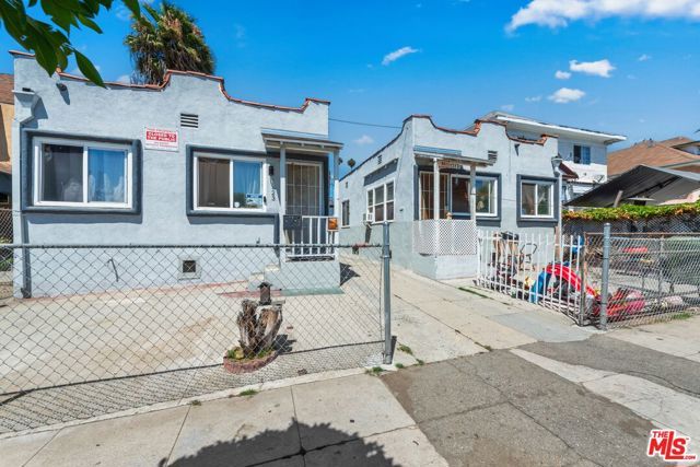 1325 E Adams Boulevard, Los Angeles, CA 90011