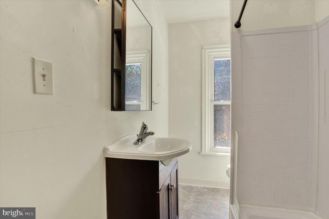 139 N EAST ST, Carlisle, PA 17013