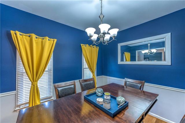 4321 Clairesbrook Lane, Acworth, GA 30101