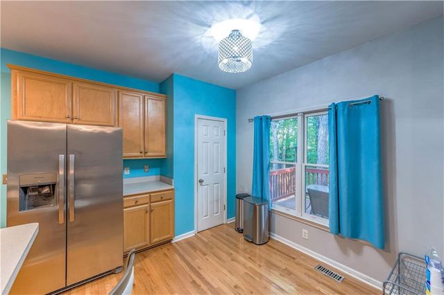 4321 Clairesbrook Lane, Acworth, GA 30101