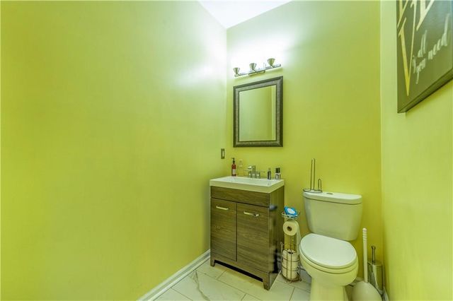 4321 Clairesbrook Lane, Acworth, GA 30101