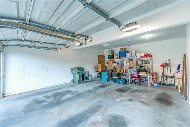 4321 Clairesbrook Lane, Acworth, GA 30101