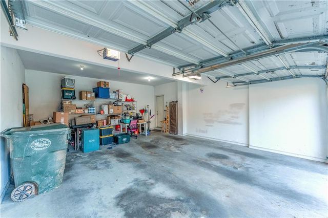 4321 Clairesbrook Lane, Acworth, GA 30101