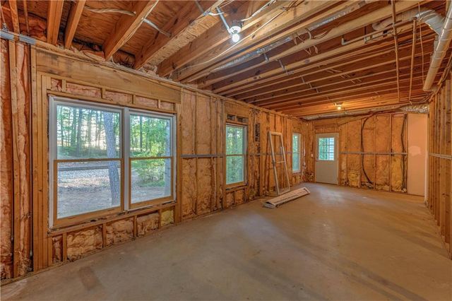 4321 Clairesbrook Lane, Acworth, GA 30101