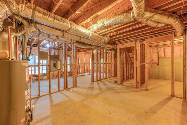 4321 Clairesbrook Lane, Acworth, GA 30101