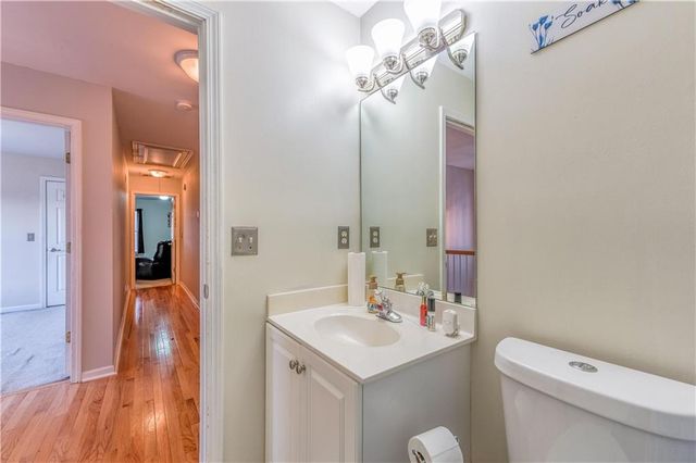 4321 Clairesbrook Lane, Acworth, GA 30101