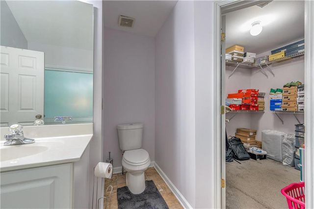 4321 Clairesbrook Lane, Acworth, GA 30101