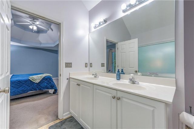 4321 Clairesbrook Lane, Acworth, GA 30101