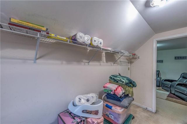 4321 Clairesbrook Lane, Acworth, GA 30101